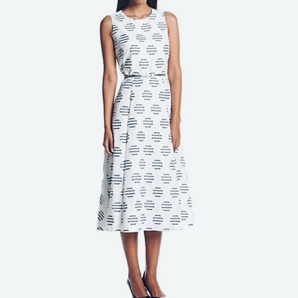 CALVIN KLEIN NWOT White Dress with Grey Geometric Pattern